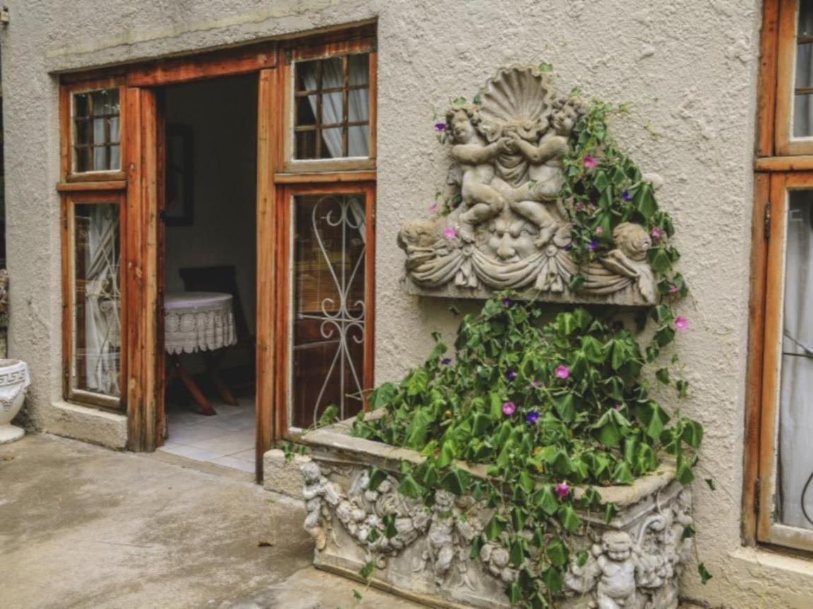 The Green Acorn Guest House Ficksburg Exteriör bild